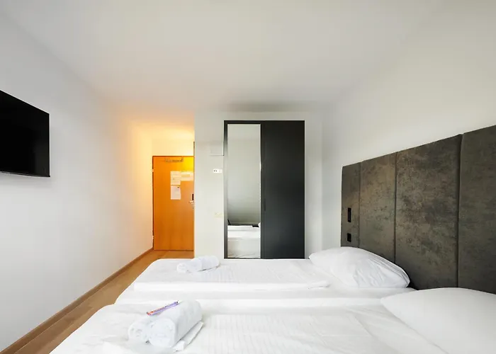 Lenas Donau 3* Vienne